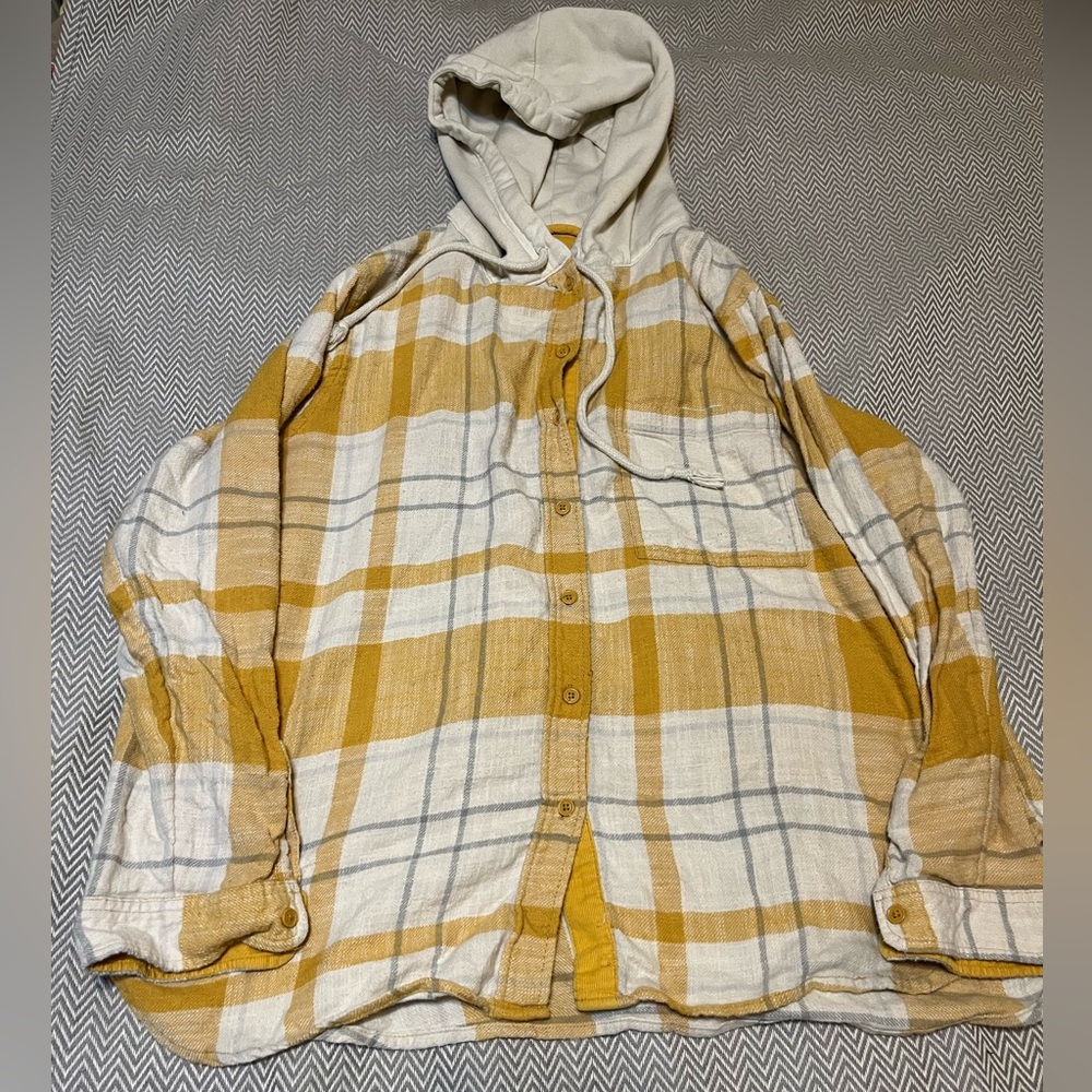 American Eagle Cozy Cabin Oversized Flannel Hoodie. Gold & cream. Super soft. - Picture 5 of 10